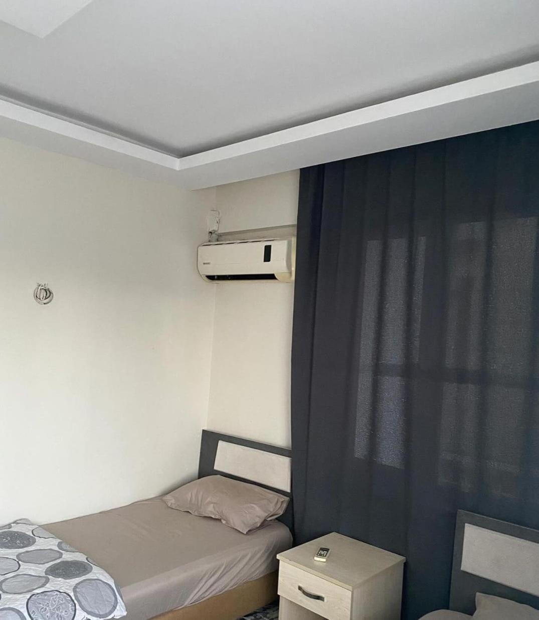 Pars Motel Едреміт Екстер'єр фото